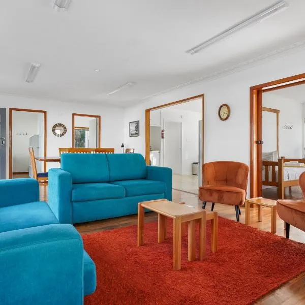 Orewa Kiwi Cabins, hotel in Orewa