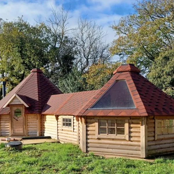 Antler Lodge, hotel in Rushton Spencer