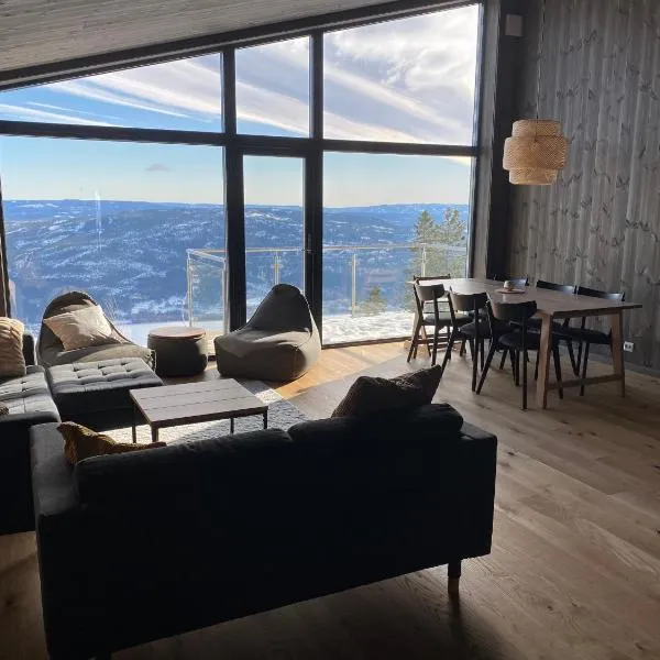 Cosy apartment with ski in/out, hotel u gradu Noresund