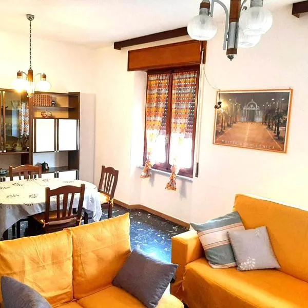 Via Roma 44, hotel in Follonica