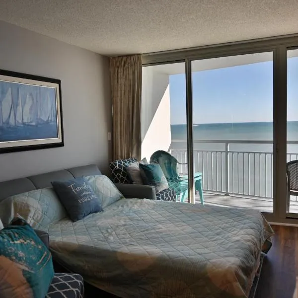 Luxury 2 beds 2 bath Ocean Front Condo, hótel í Myrtle Beach