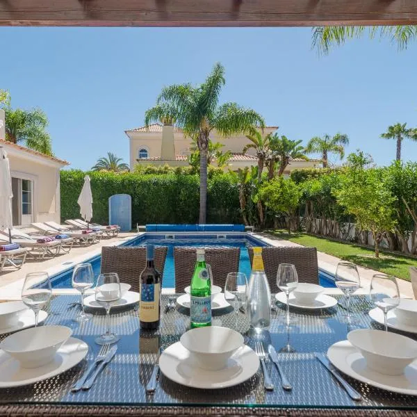 Endless Summer Luxury Villa, hotel in Quinta do Lago