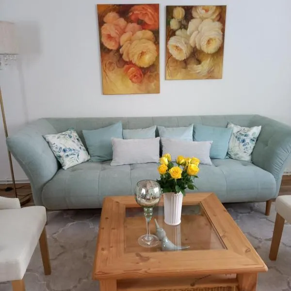 Pine Crest Ferienwohnung, hotel v destinaci Harzgerode