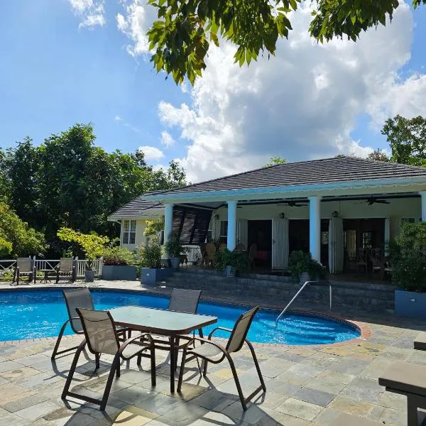 Spicy Hill Villa, hotel a Port Antonio