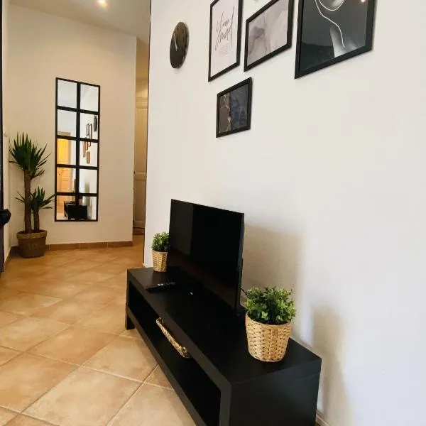 Corso Home- central apartment in Menton, hôtel à Menton