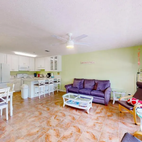 Wendwood Condominiums F2, hotel in Panama City Beach