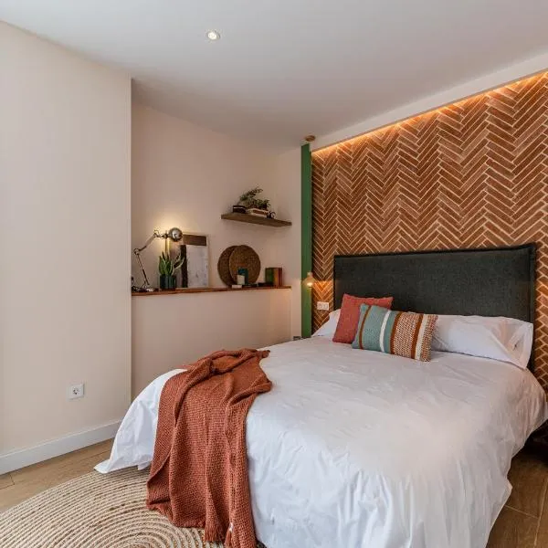 Vestal Suites Domo, hotel v destinaci Cambrils