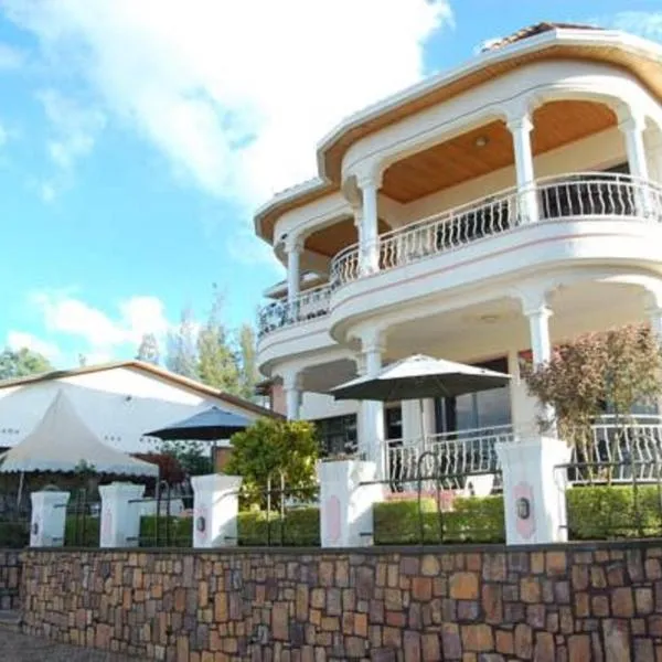 Step Town, hotel di Kigali