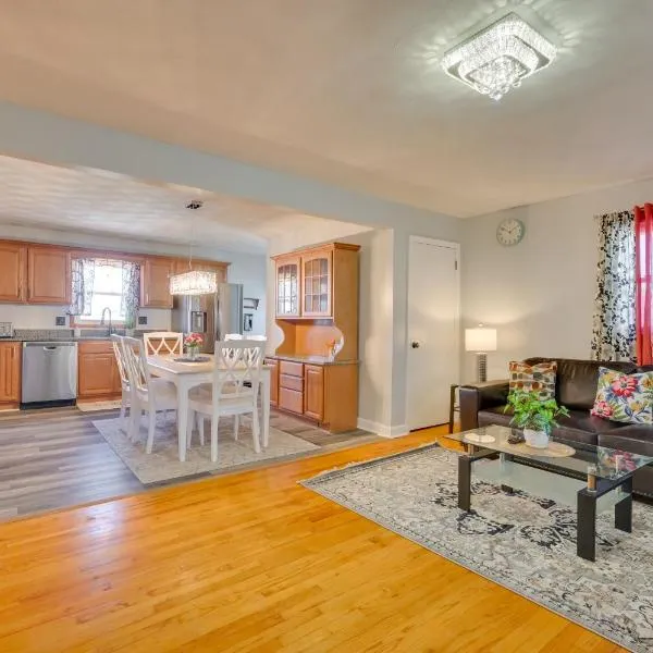 Deck and Grill Convenient Home in Hummelstown, hotel v destinaci Hummelstown