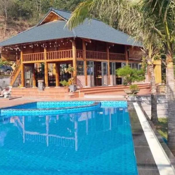 Dog Friendly Hotel $Hanoi - $Stream House