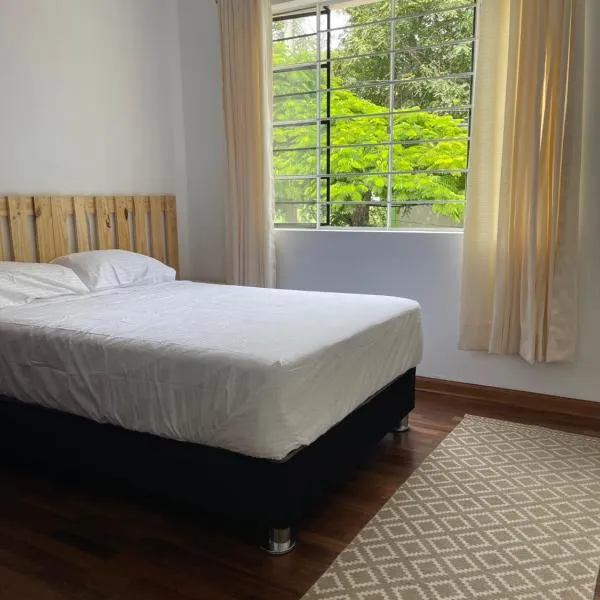 Casaroma Hostels, hotel v destinaci Lima