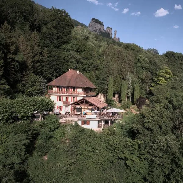 Auberge du pont de l'Abîme, hotel in La Motte-en-Beauges