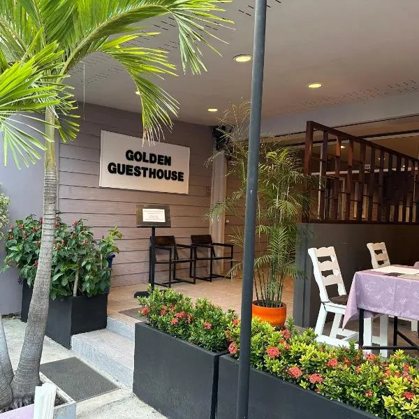 GOLDEN GUESTHOUSE by The Beach Cha Am, hotell sihtkohas Cha-am
