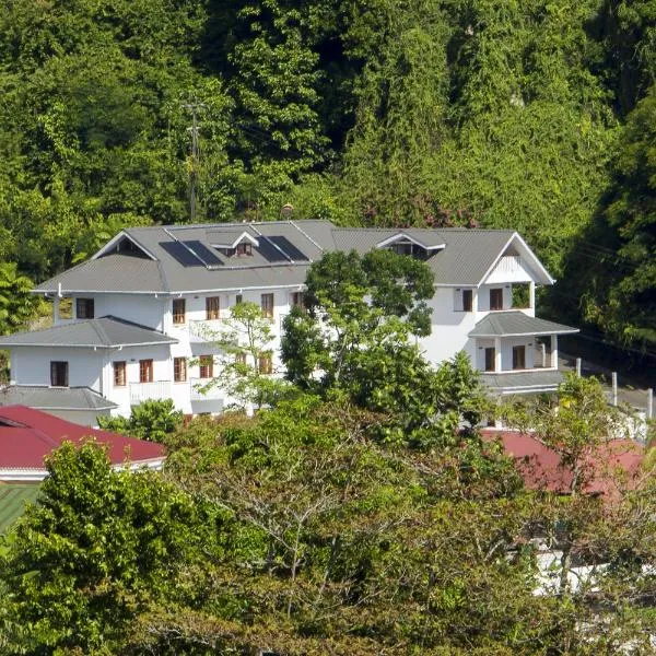 Hilltop Boutique Hotel, hotel v destinaci Victoria
