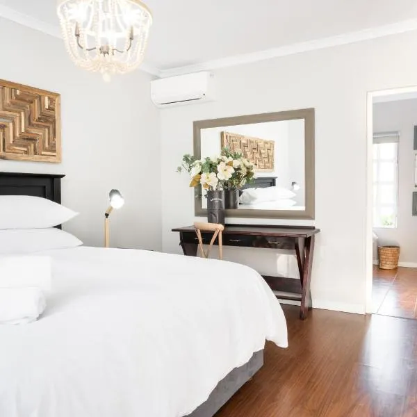 Avemore Winelands Home - wood fired hottub and full power back up, khách sạn ở Stellenbosch