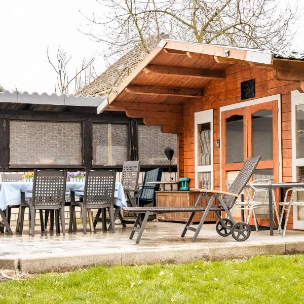XXL Apartment für Gruppen mit Garten, Internet & Parkplatz, hotel i Dortmund