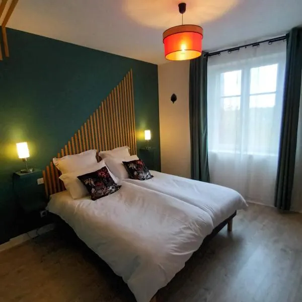 Les chambres de la Vallée, hotel in Saint-Maurice-la-Fougereuse