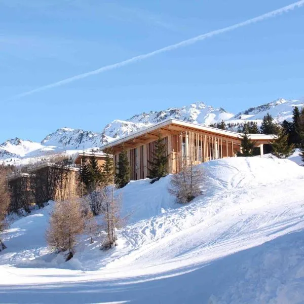 L'Aiguille Grive Chalets Hotel, hotel in Valezan