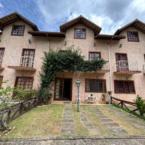 Casa com vista deslumbrante próximo a feirinha, hotel v destinaci Teresópolis