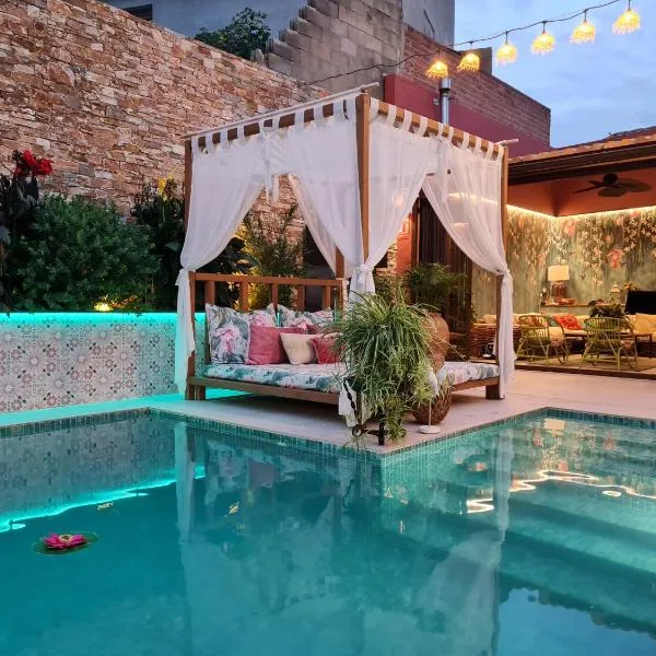 El Jardin de Gala, hotel v destinaci Castejón de Monegros
