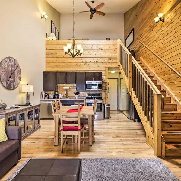 Cozy Granby Mountain Condo with Resort Amenities!、ホット・ソルファー・スプリングスのホテル