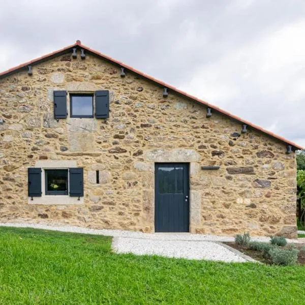 A casa de Abaixo, aloxamento rural, хотел в Vedra