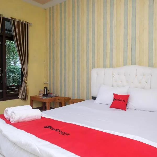 RedDoorz Syariah near Gardu Pandang Dieng, hotel en Kejajar