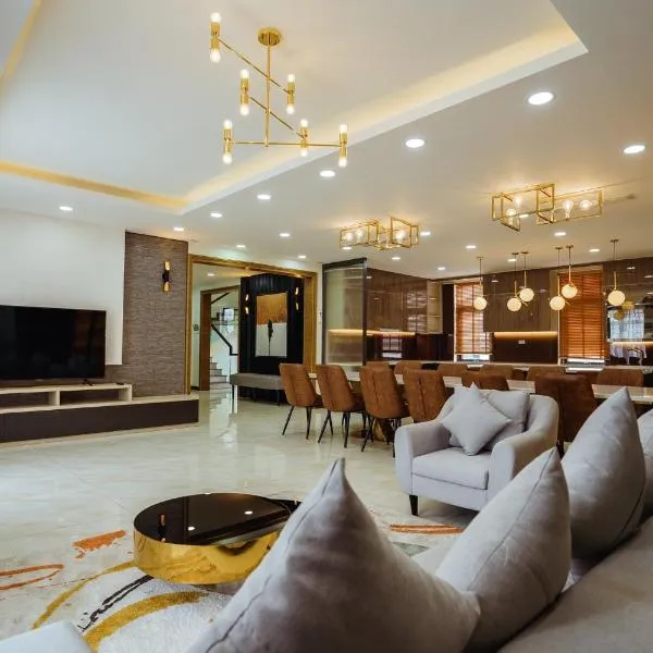 Hotel 365Luxhomeriverside Can Tho, hotell sihtkohas Ấp Mỹ Hòa