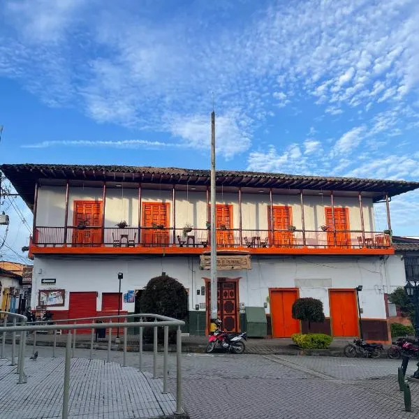 Hotel Colonial Abejorral, hotel in Abejorral