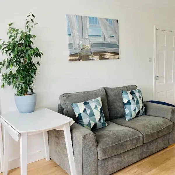 Welcoming bungalow with parking and garden、セント・アグネスのホテル