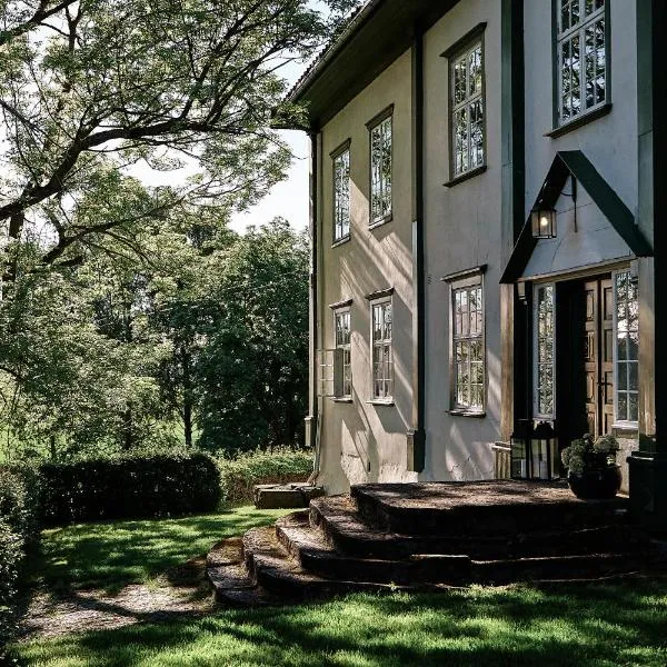 Hoel Gård - Herregården ved Mjøsa, hotel v destinaci Nes i Ådal