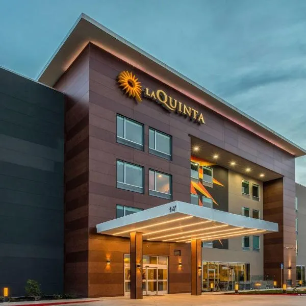 La Quinta Inn & Suites by Wyndham Galt Lodi North, hotel v destinaci Galt