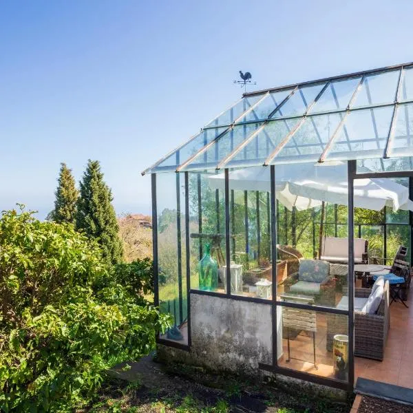 Etnalodge, hotel u gradu Piedimonte Etneo