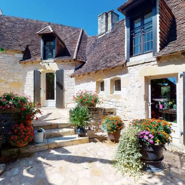 Demeure du Vallon - Chambres d'Hôtes de Charme, hotel in Cournazac