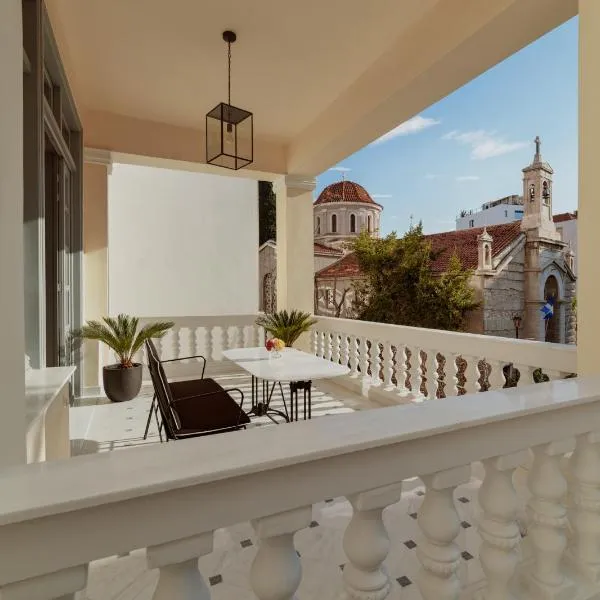 Monument Hotel, khách sạn ở Athens