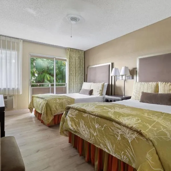 Plantation Hale Suites, khách sạn ở Kapaa