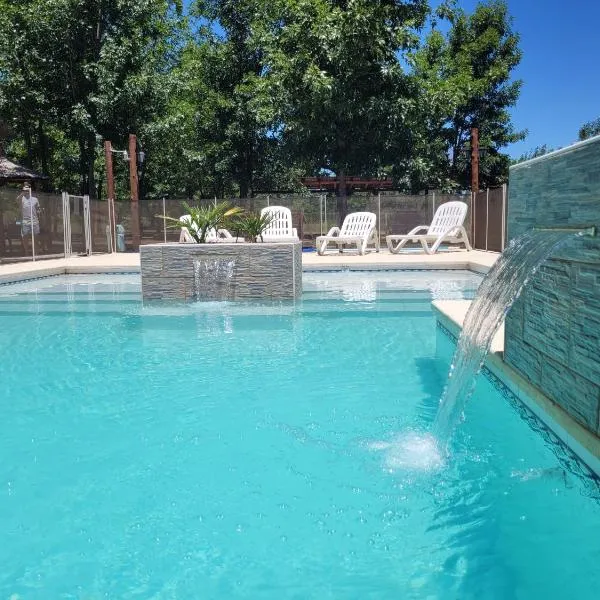 Complejo Boulevard, hotel in Villa Ciudad de America