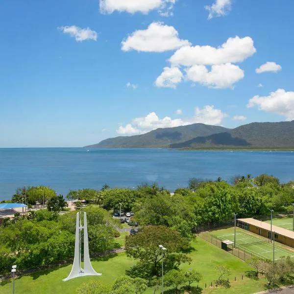Cairns Ocean View Apartment, hotel en Cairns