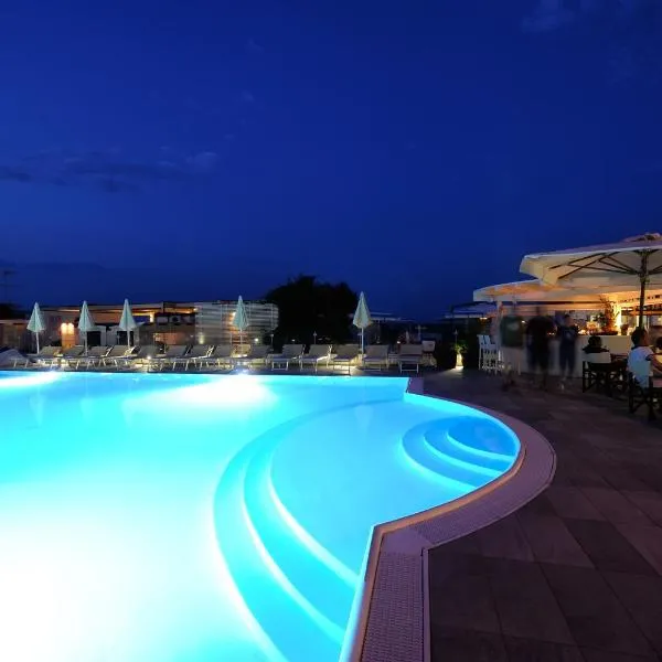 Hotel Caesar, hotel a Lido di Savio