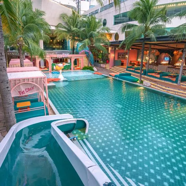 A-One The Royal Cruise Hotel Pattaya - SHA Extra Plus, hotel Pattaja belvárosában