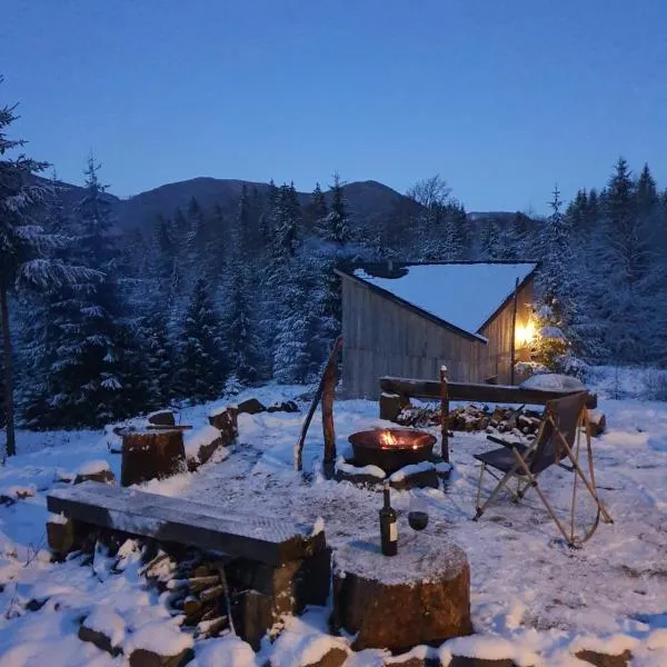 La hambare, hotel din Colibiţa