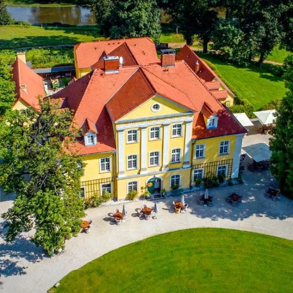Pałac Łomnica - Karkonosze / Riesengebirge, hotel in Wojanów