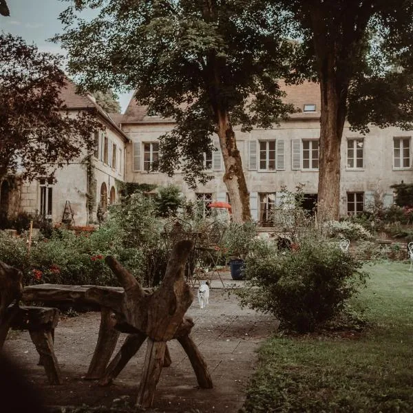 La Fontaine Racine - Chambres d'hôtes, hotel in Villers-Cotterêts