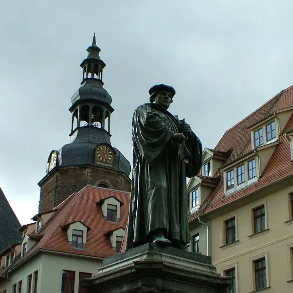 Hotel garni Pension Zur Lutherstadt, hotel em Helbra