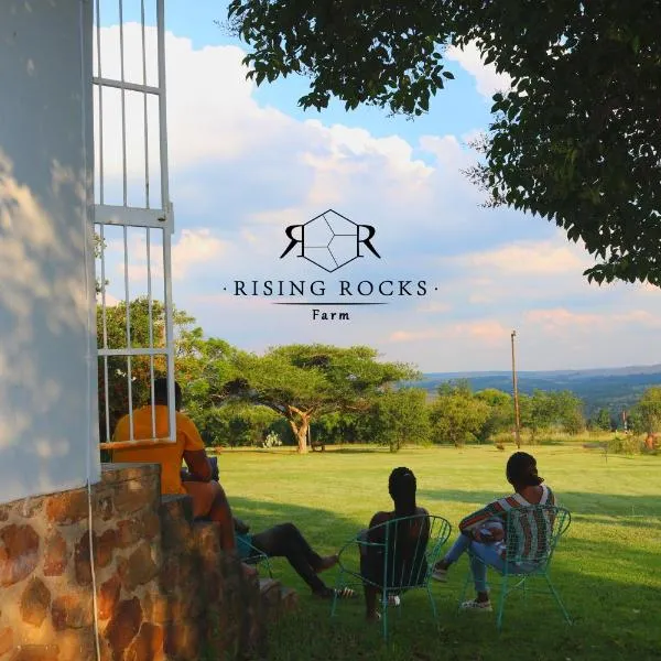 Relaxing Mountain FarmStay w hikes, boma, pool, hotell i Vlakfontein