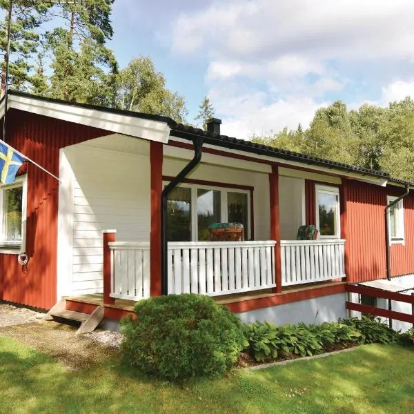 Holiday Home Mjöback Vi, hotel in Knapasjö