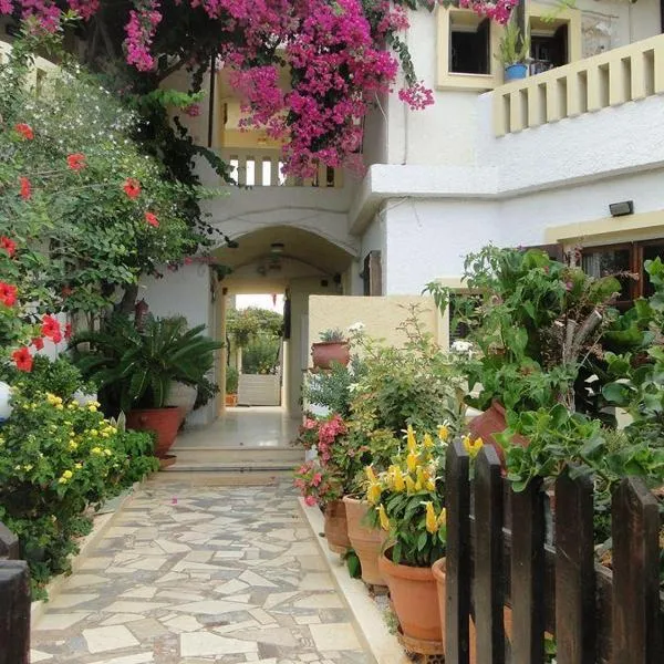 Paradise Inn, hotel a Milatos