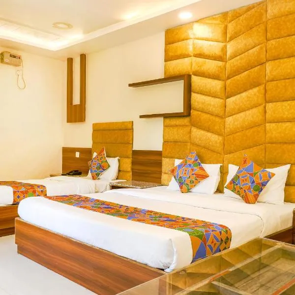 FabHotel Royal Aanandam, hotel in Gwalior