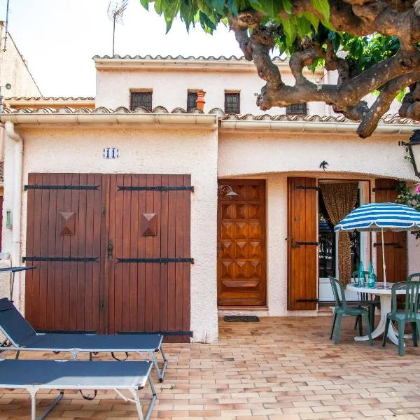 Petite maison pour 4 personnes、ヴァルラ・プラージュのホテル