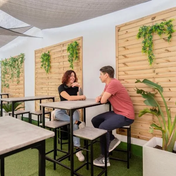 Casa Barcelo Camp Nou Barcelona, hotel v destinaci Hospitalet de Llobregat